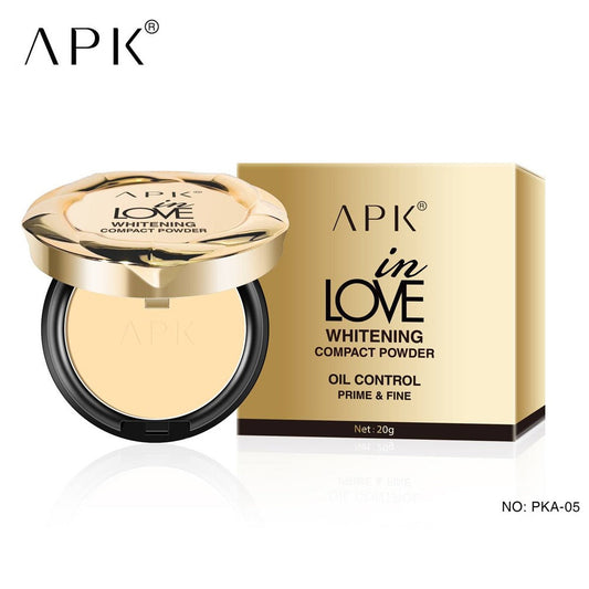 In Love Whitening Compact Powder