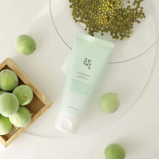 Green Plum Refreshing Cleanser